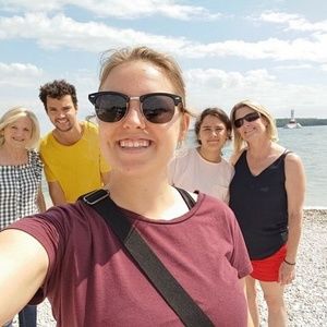 Meet your Posher, Lynn